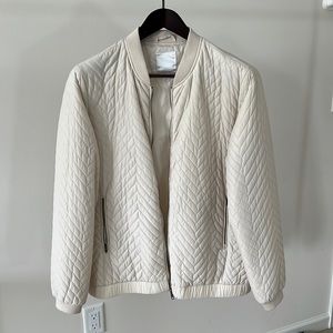 Spring-summer  light jacket.